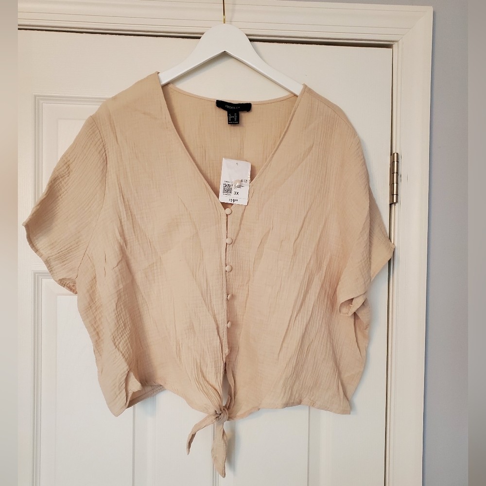 Plus Size Crop Blouse